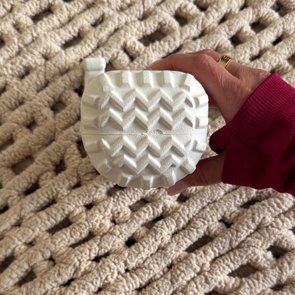 Baseball-Themed Bogg Cup Holder - Picture 4 of 5